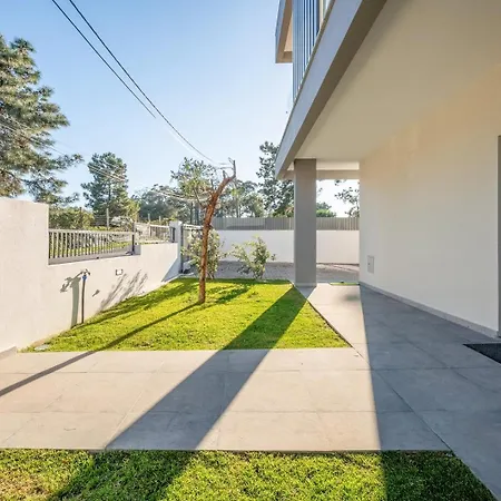 Ferienhaus Guestready - Peaceful In Da Caparica *