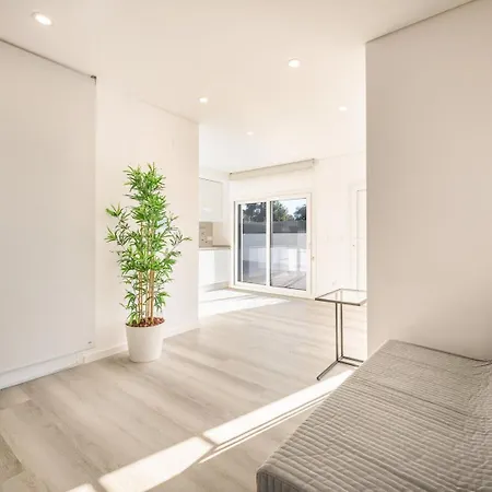 Ferienhaus Guestready - Peaceful In Da Caparica Charneca (Setubal)